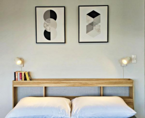 Cozy Studio Unit with Super Fast Wi-fi in Makati